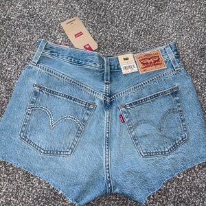 Levi’s 501 Original High-Rise Shorts NWT Size 28